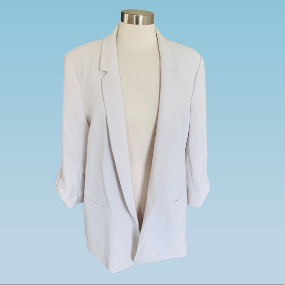 Zara Jackets & Blazers - Zara Creamy White Blazer - XXL
